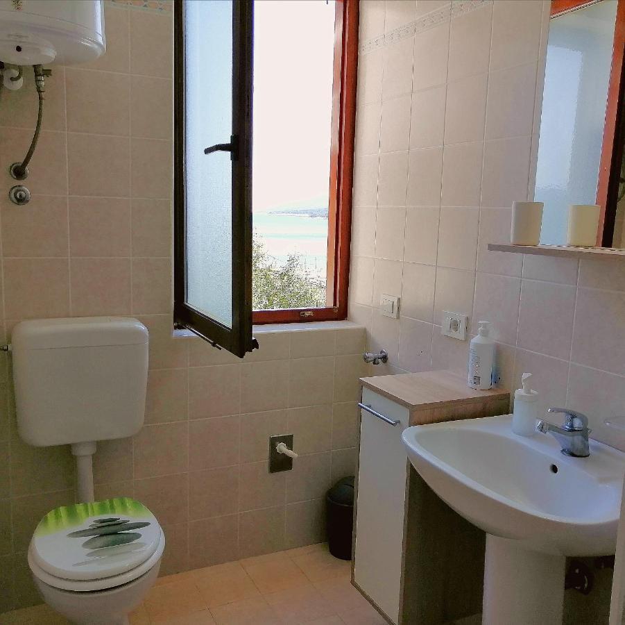 Studio Apartment Michelle - Intermezzo With Sea View Rabac Dış mekan fotoğraf
