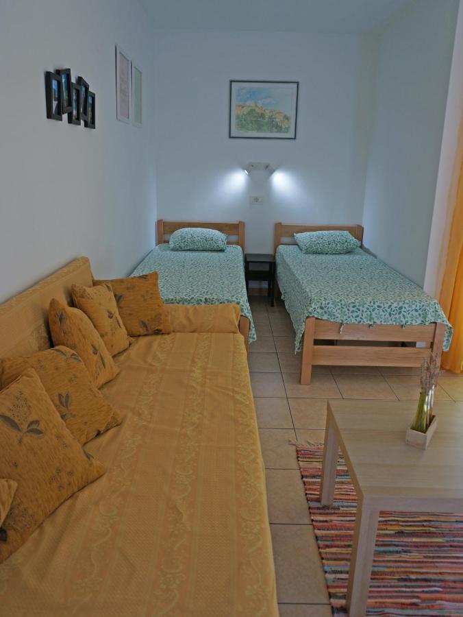 Studio Apartment Michelle - Intermezzo With Sea View Rabac Dış mekan fotoğraf